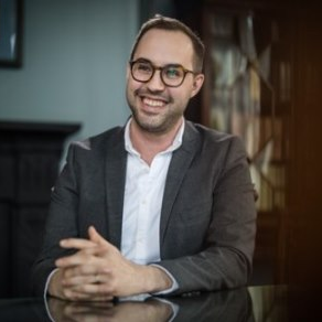 Prof. Dr. Garrick V. Allen avatar image