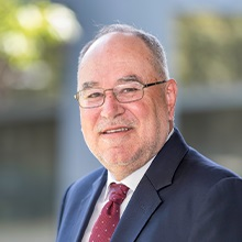 Prof. Dr. Mike Calford avatar image