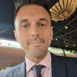 Dr. Vlado Vivoda avatar image