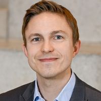 Dr. Fabian Schoden avatar image