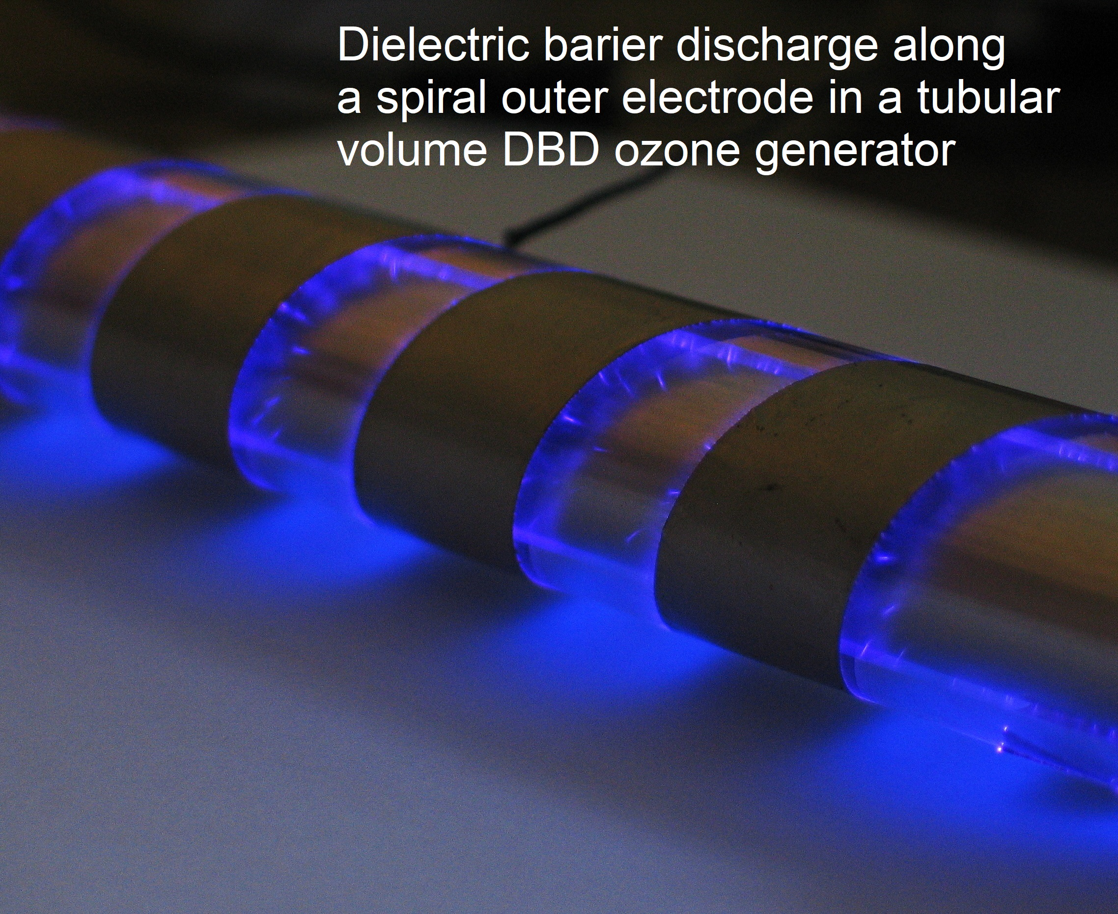 Тонкий диэлектрик. Диэлектрический Барьерный разряд. Лампы Dielectric Barrier discharge (DBD). DBD плазма. Генератор диэлектрического барьерного разряда.