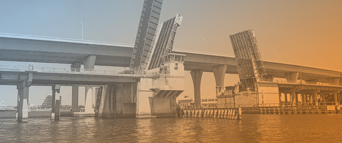 Structural Monitoring of a Drawbridge in Operation: Signal Analysis
