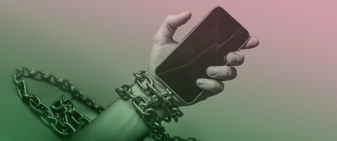 Nomophobia and Its Predictors: The Role of Psychological, Sociodemographic, and Internet Use Factors