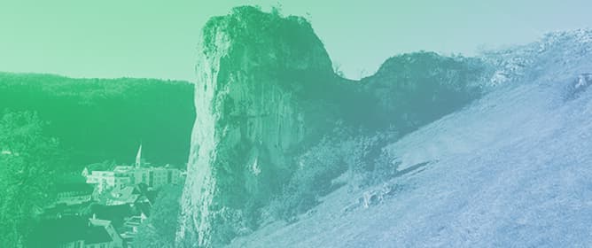 Climate Change, Nature-Based Tourism, and Aging: Vulnerability and Resilience in Urban and Protected Areas