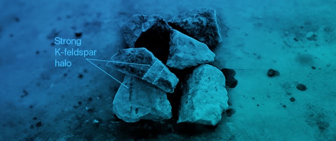 Geological Controls on Natural Pre-Concentration in Mineral Deposits: Case Study of Gramalote and Telfer West Dome