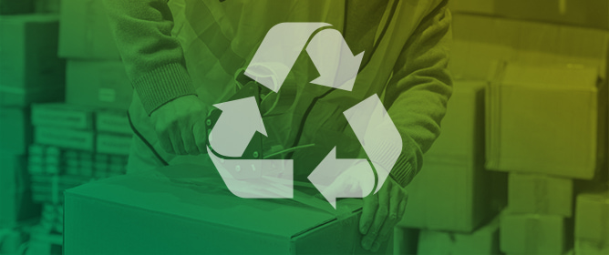 A Comparative Life Cycle Assessment of Conventional and Reusable Packaging Systems Under Alternative Logistic Configurations
