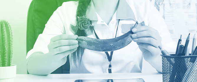 Intralesional Platelet-Rich Plasma for Treating Chronic Peyronie&rsquo;s Disease: A Single-Center Retrospective Cohort Study