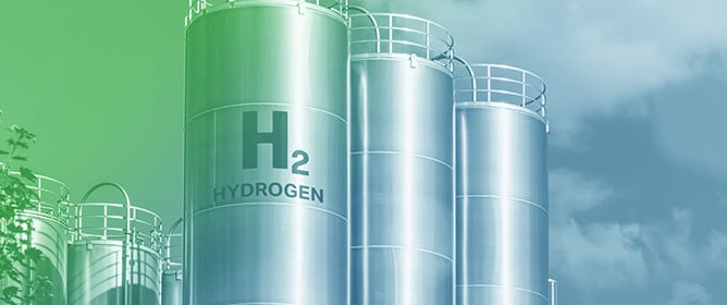 Reliable and Economically Viable Green Hydrogen Infrastructures&mdash;Challenges and Applications