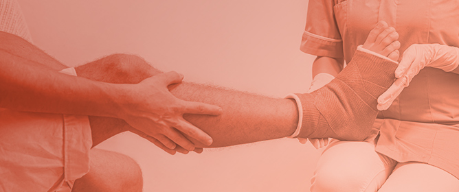 Insurance Payor Status and Outcomes in Foot and Ankle Surgery