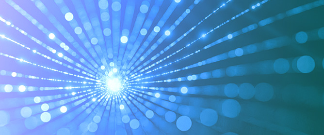 Quantum-Enhanced DDQN for Hybrid Energy Storage Decision Optimization in Islanded Microgrids